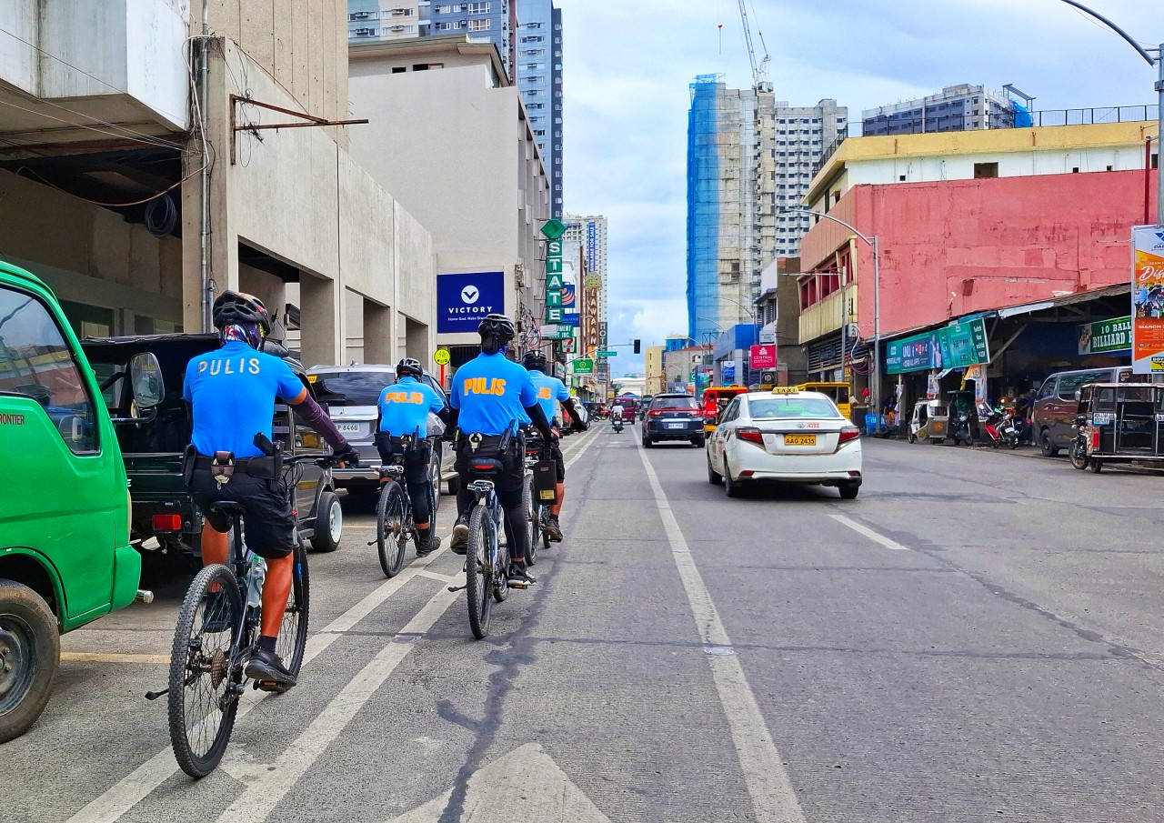 caloocan-gives-bikes-to-pstmd-police